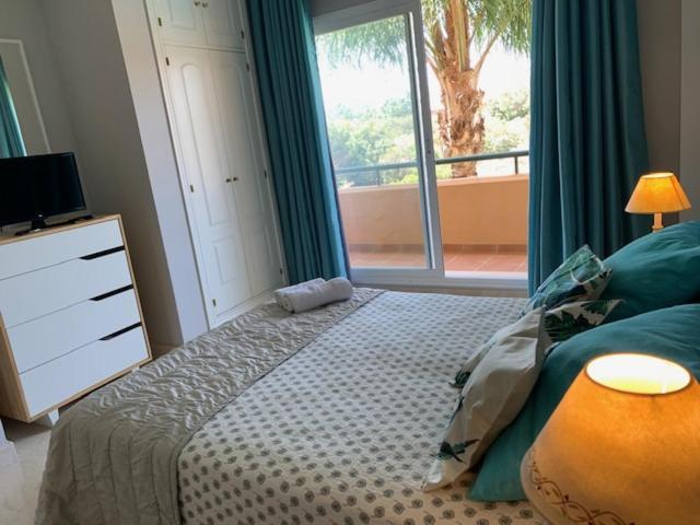 Golf & .apto 2 Bedroom Santa Maria Golf *